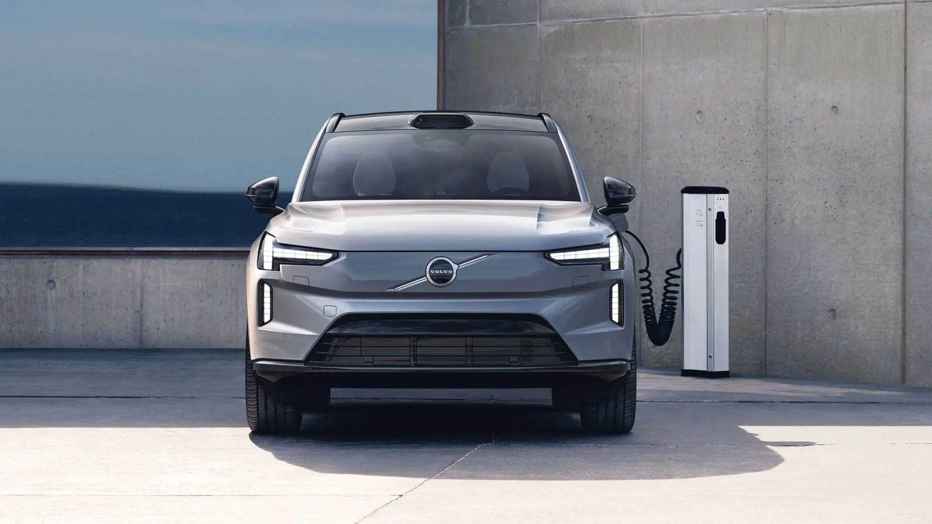 Запас ходу та зарядка Volvo EX90: що варто знати?
