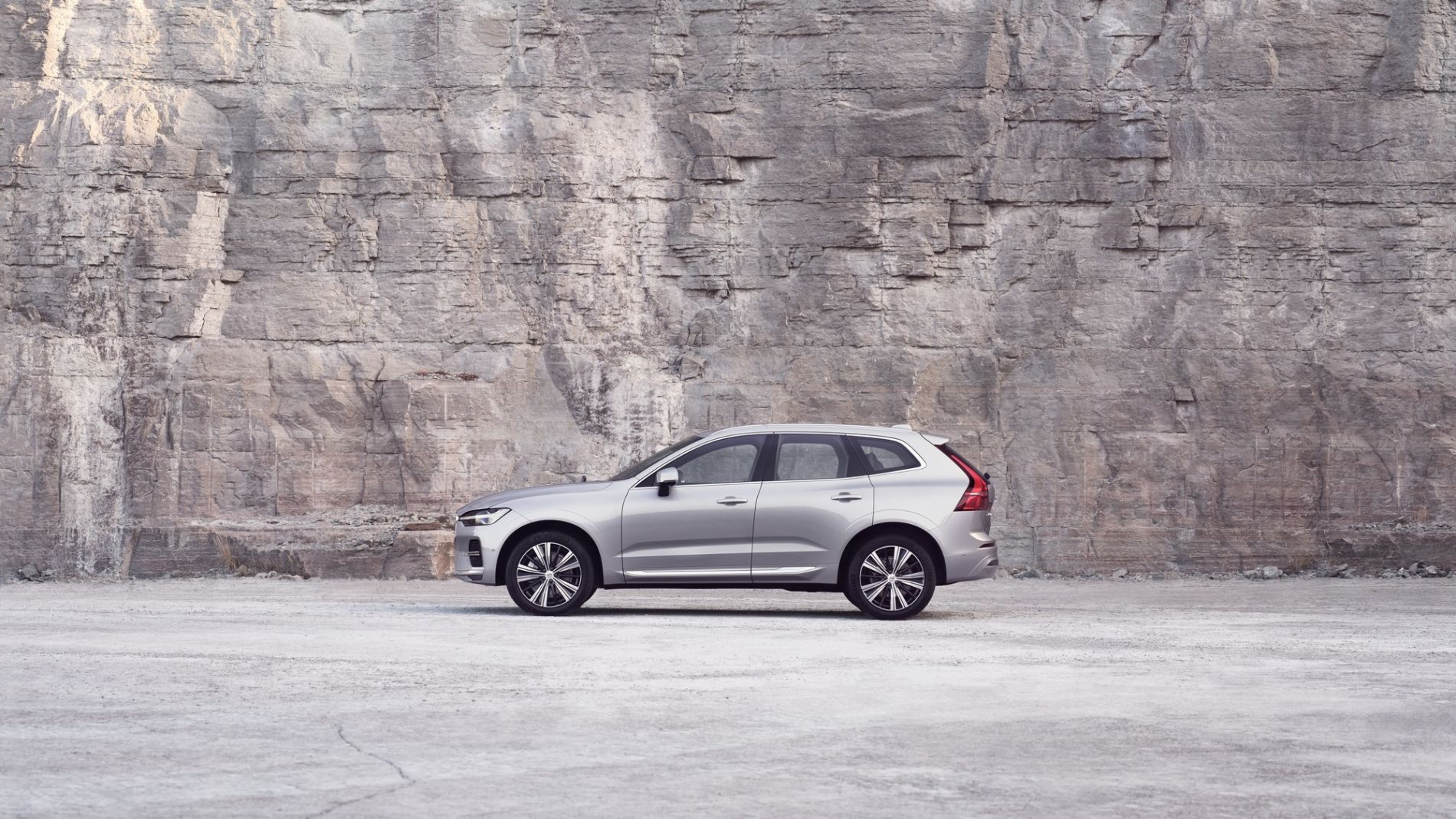 Volvo XC60 із вигодою до 122 500 гривень**